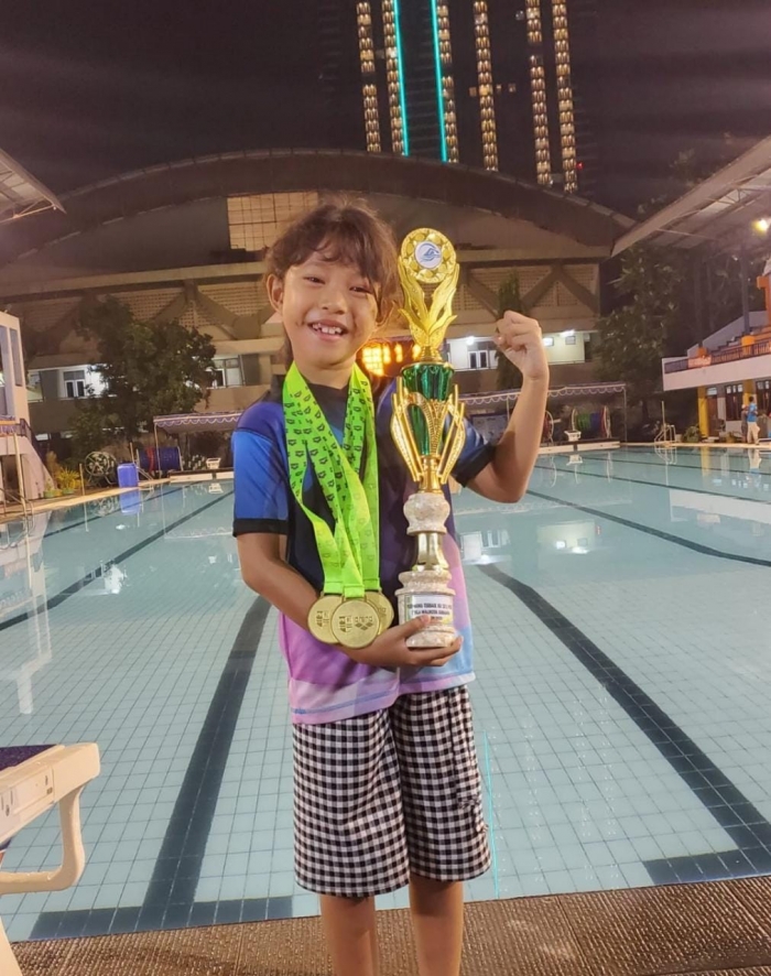JUARA 1 LOMBA RENANG TINGKAT PROVINSI JAWA TIMUR