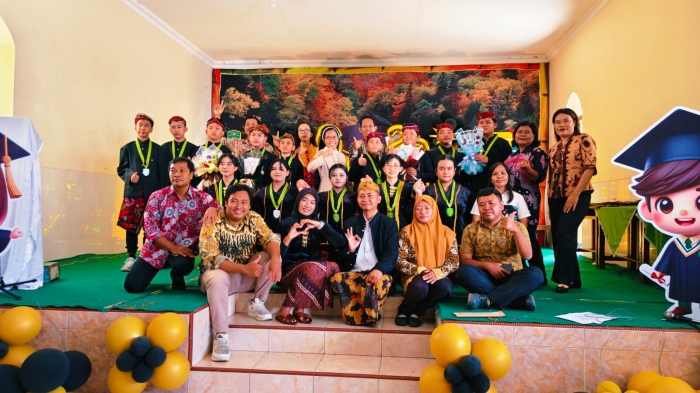 Sang Timur Menyala! Kemeriahan Lepas Pisah Siswa Kelas 6 SDK Sang Timur Sumenep Angkatan 2025-2026