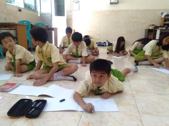 MENGGAMBAR MEMANG MENYENANGKAN